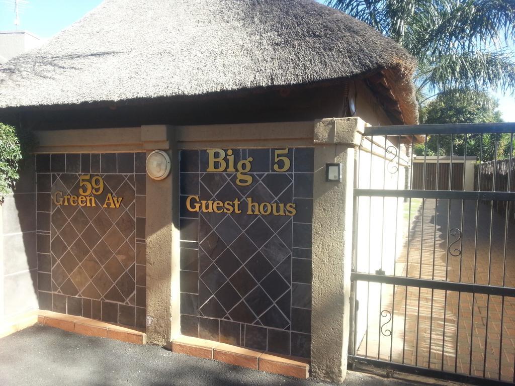 Big "5" Guesthouse Kempton Park Zimmer foto